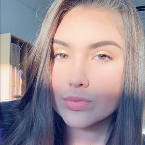 Meet your Posher, Kelsey